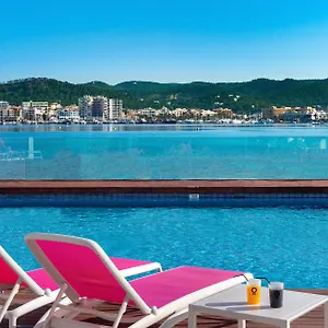 hotel-san-remo.ibizaislandhotels.net/